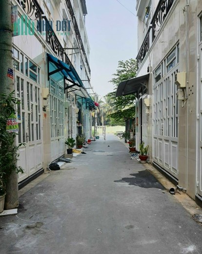 bán nhà shc gần chợ đường quận 12