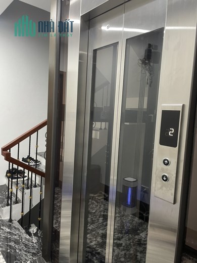 MẶT PHỐ LẠC LONG QUÂN-Ô TÔ -THANG MÁY- HỒ TÂY-QUẬN UỶ TÂY HỒ 100m2, 5 TẦNG, G46 TỶ.  0394902347