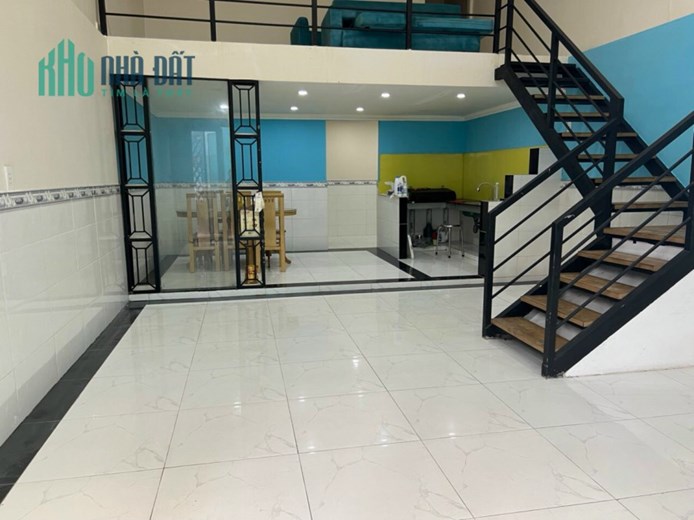 bán nhà Thạnh xuân 47, gần cầu phú long, quận 12
