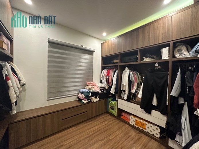 HÀNG HIẾM PHÂN LÔ TRẦN KIM XUYẾN 47M 4 TẦNG Ô TÔ DỪNG ĐỖ VÒNG QUANH NHÀ 12.4 TỶ