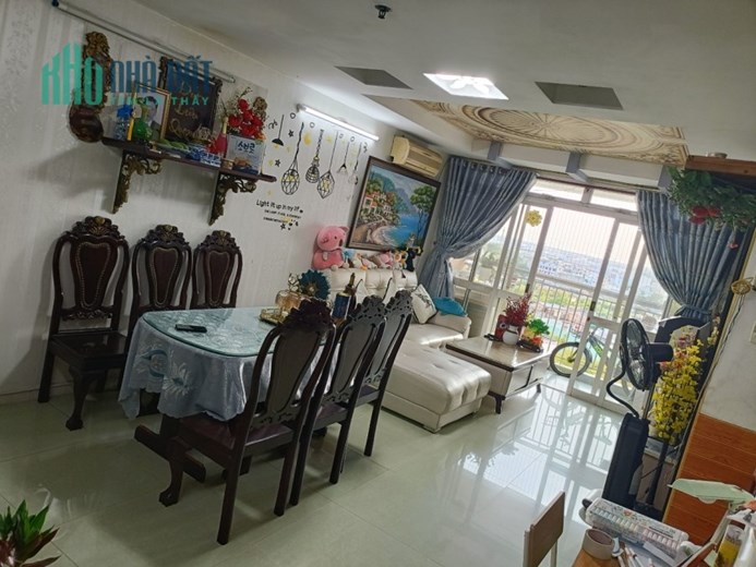 Chính chủ bán Căn Hộ 2PN tại Chung cư Vĩnh Tường, Quận Bình Tân, Full nội thất