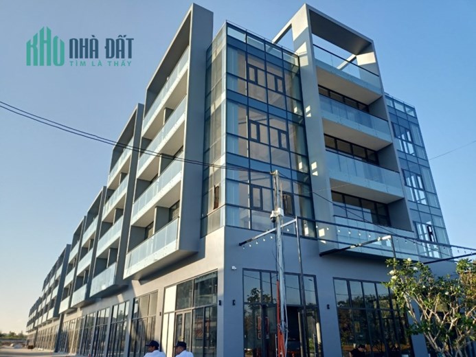 CẦN BÁN GẤP MỘT CĂN NHÀ PHỐ 3 MÊ GIÁ CẮT LỖ 7%