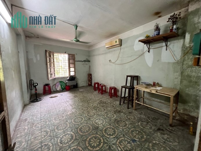 Siêu Hot – Tập Thể Hồng Hà – 35m – Mt 4m – 1.6 Tỷ