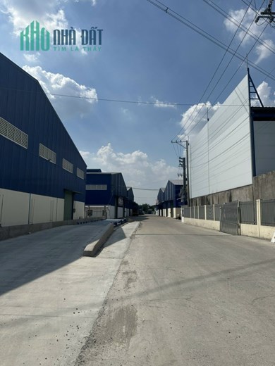 Cần Bán Đất Thương Mại Dịch Vụ Đã Hoàn Công 1000m2 Ngay TT TP Tân An , Giá Đầu Tư