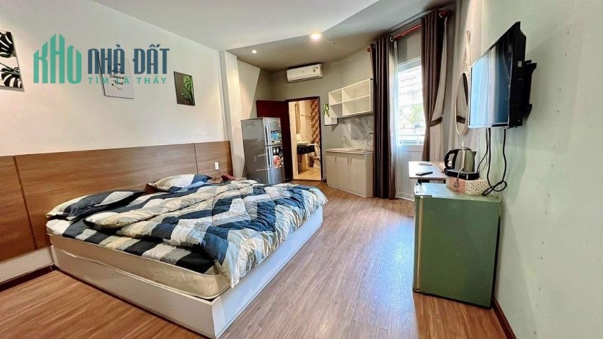 Phòng trọ 24m2 rất xinh full nội thất Nguyễn Trãi trung tâm Sài Gòn .