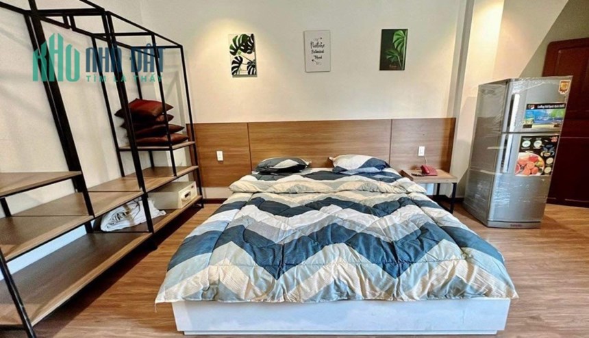 Phòng trọ 24m2 rất xinh full nội thất Nguyễn Trãi trung tâm Sài Gòn .