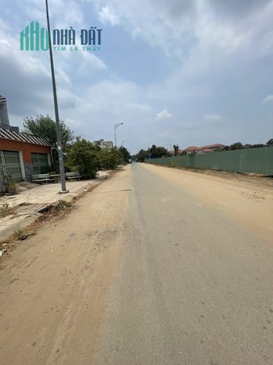 Cần Bán GẤP Lô Đất Đẹp Mặt Tiền đường Phước Thiện , Quận 9, Giá đầu tư