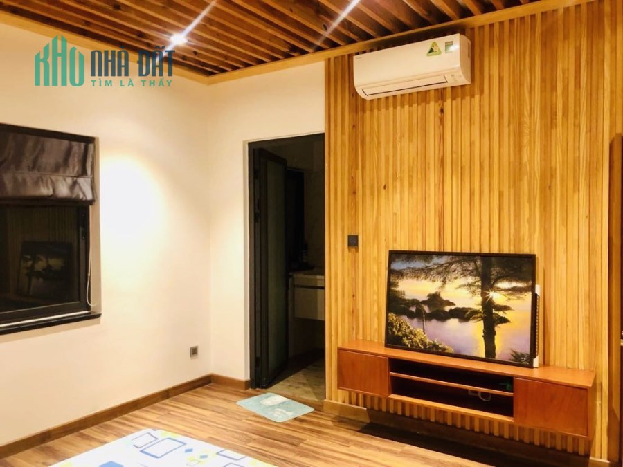 BIỆT THỰ  CỰC ĐẸP THIẾT KẾ VÔ CÙNG HIỆN ĐẠI CẢM BIẾN VÂN TAY CHÍNH CHỦ ĐỊNH CƯ BÁN GẤP!!!