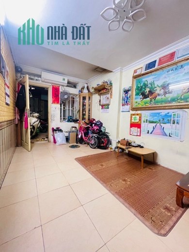 TẦNG 1 KHU VIP Bộ Công Thương - Phan Bội Châu 25m MT3.5 chỉ 1.45 tỷ - TRƯỚC NHÀ SÂN THOÁNG