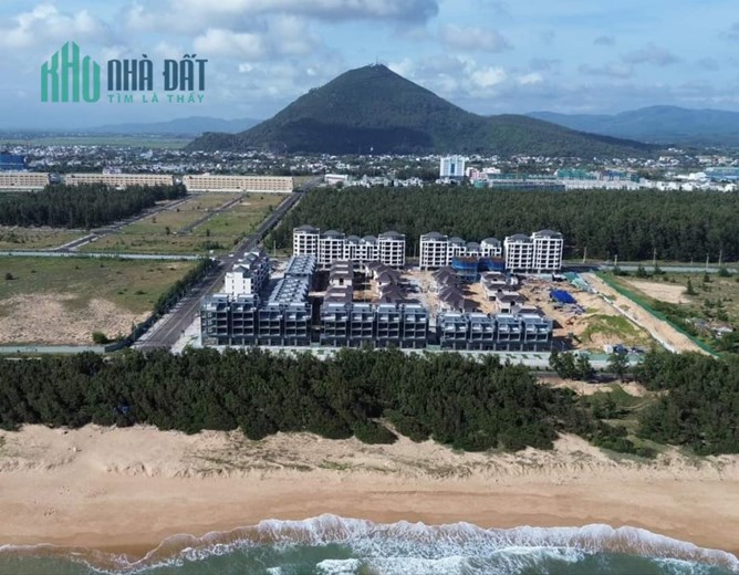 Bán Gấp Nhà Mặt Tiền Độc Lập Wiew Trực Diện Biển Đường 32m