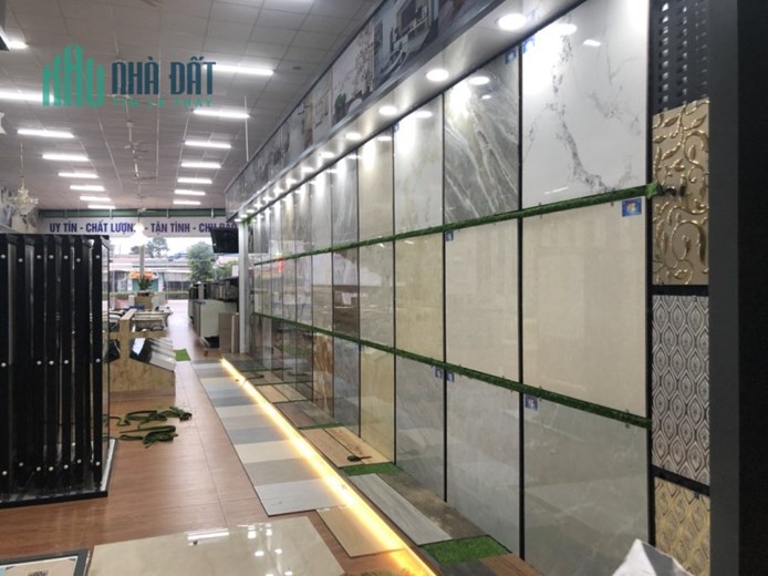 Cần bán NHANH nhà mặt tiền đường đường DT 746,TX Tân Uyên, Đang kinh doanh tốt