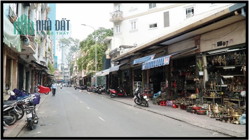 Nhà phố tiện kinh doanh 4 x 17m Lê Công Kiều cạnh Chợ Bến Thành Q1 TP.HCM