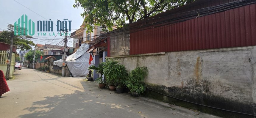 Bán nhà  xã Đại Đồng Thành, huyện Thạch Thành, tỉnh Bắc Binh, 180m2, 3 mặt thoáng, chia được 02 lô