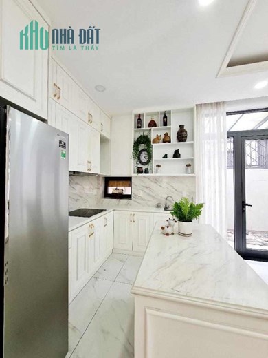 Bán thự Biệt thự Lavila, Xã Phước Kiển, Huyện Nhà Bè, DT 201m2, Giá 12ty95 TL