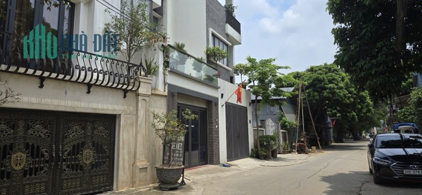 Bán đất làng Ninh Sơn,  TT Chúc Sơn, Hà Nội. MT 9.4m, 246m2, 9 tỷ