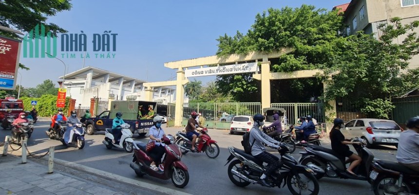 Bán nhà Nguyễn Đình Chiểu (Cạnh công viên Thống Nhất), Hai Bà Trưng, 44m2 x 5.5 tầng, miễn TG