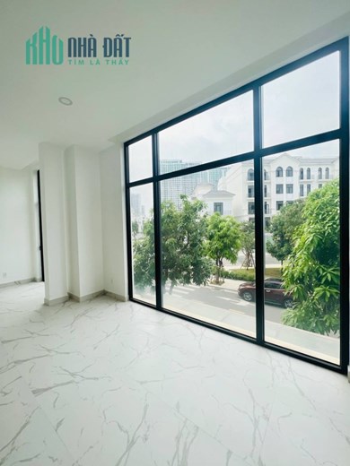 🌻 🌻 CHO THUÊ NHÀ PHỐ 126M2 - 5 TẦNG - VINHOMES GRAND PARK GIÁ 30TR CÓ THANG MÁY, MÁY LẠNH
