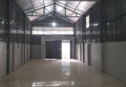 Cho thuê 200m2 kho xưởng, cửa hàng mặt phố Bắc Cầu, Ngọc Thụy, Long Biên, HN