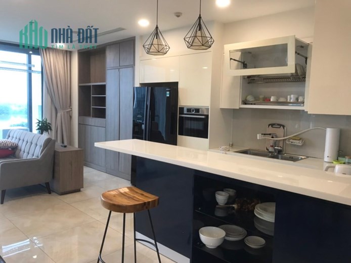Cần bán căn hộ cao cấp 3 phòng ngủ Vinhome Golden River Quận 1 TP.HCM