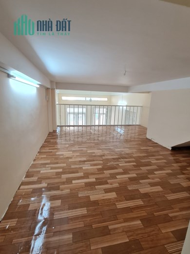 Chốt nhanh nhà xinh rẻ 4 x 15m Trần Quang Khải Quận 1 thành phố Hồ Chí Minh
