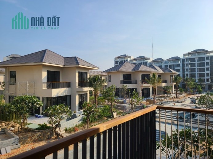 Cần Bán Lô Đôi Mặt Tiền Đường Lê Duẩn 32m