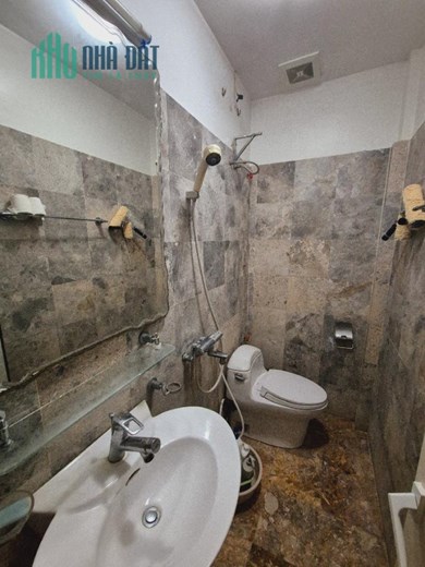 Ngọc Hà đối diện Lăng Bác, Ô TÔ VÀO THẲNG CỬA – 52m  4 tầng chỉ 10.5 tỷ