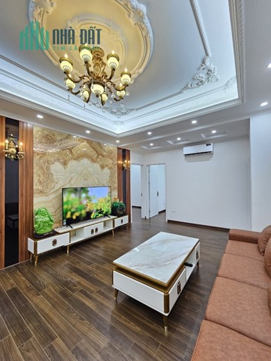 Chính chủ! Bán F4 - 114 Trung Kính (Nhà Xinh), 3pn, nhà đẹp, ở ngay.