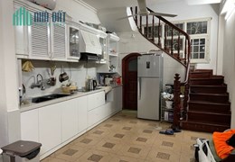 Nhà phố Lý Thường Kiệt, 43m, 5 tầng, Ngõ rộng, 16.1 Tỷ