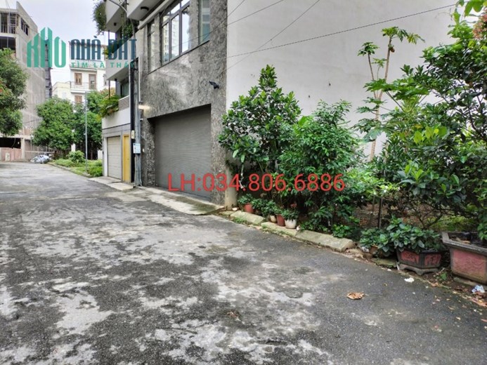 NGUYỄN HOÀNG TÔN - 60M ĐẤT PHÂN LÔ - Ô TÔ VÀO - MẶT TIỀN SIÊU RỘNG.