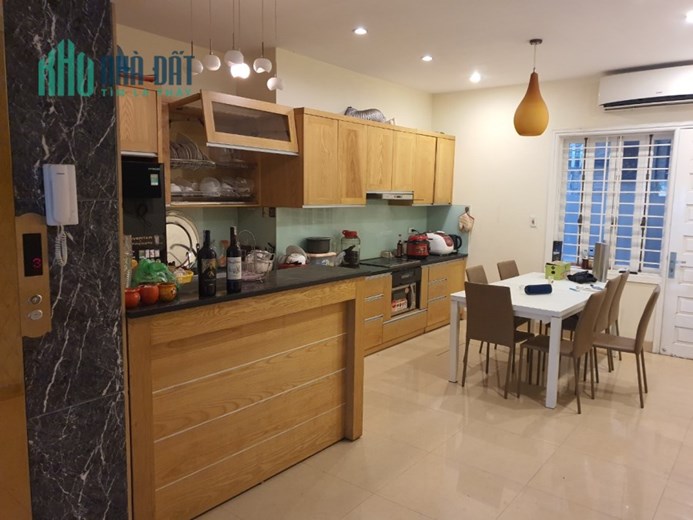 Nhà mặt hồ Trí Đức -ngã 3 Lê Đức Thọ - Nguyễn Hoàng, 6 tầng, thang máy, MT 7m, 15 tỷ