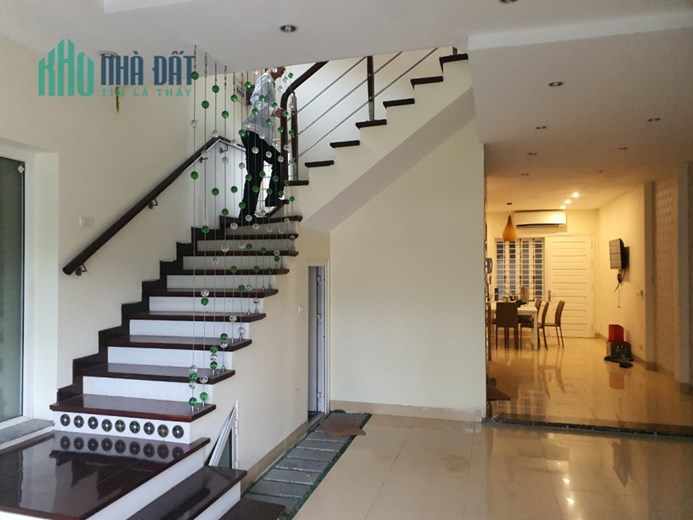 Nhà mặt hồ Trí Đức -ngã 3 Lê Đức Thọ - Nguyễn Hoàng, 6 tầng, thang máy, MT 7m, 15 tỷ