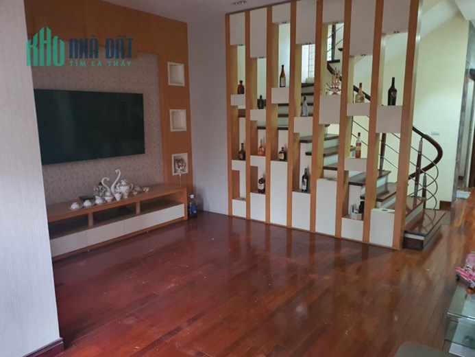 Nhà mặt hồ Trí Đức -ngã 3 Lê Đức Thọ - Nguyễn Hoàng, 6 tầng, thang máy, MT 7m, 15 tỷ