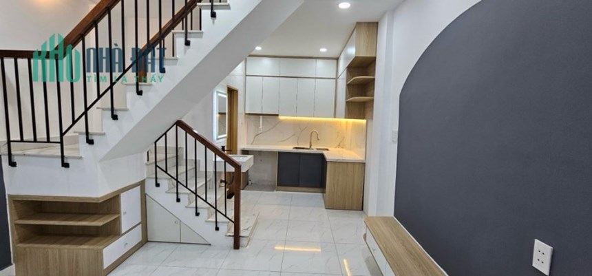 Hotttttt - hẻm xe hơi khu nhà giàu - văn minh yên tĩnh - chỉ 2.3 tỷ