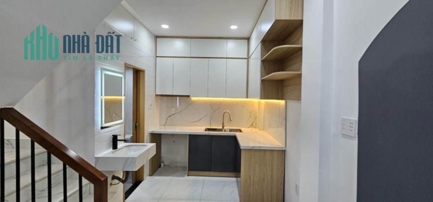 Hotttttt - hẻm xe hơi khu nhà giàu - văn minh yên tĩnh - chỉ 2.3 tỷ