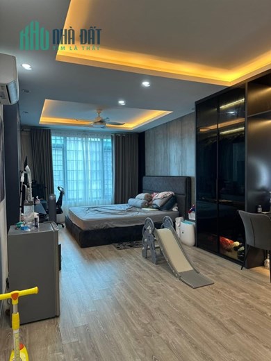 Bán Toà nhà văn phòng KĐT Kiến Hưng - Hà Đông, 7 tầng thang máy