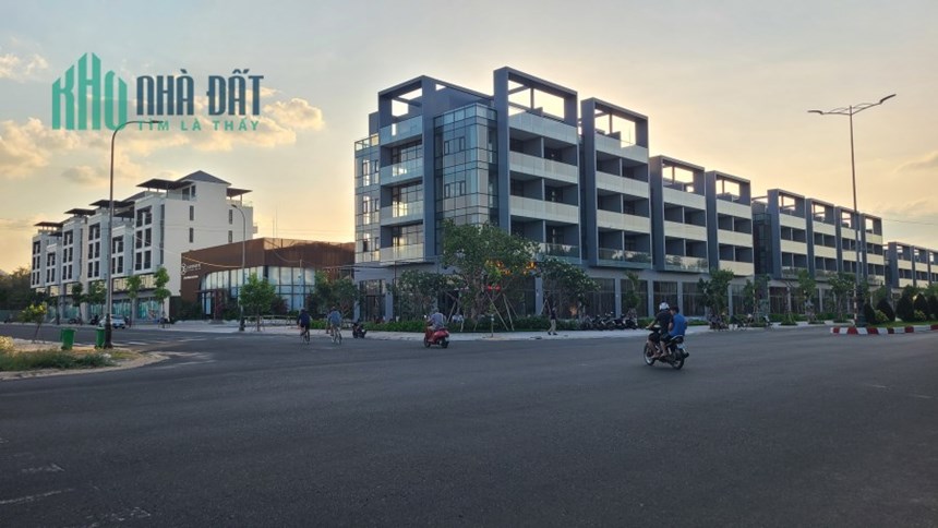 ĐỘNG LỰC CHO THỊ TRƯỜNG BẤT ĐỘNG SẢN NGHỈ DƯỠNG "TAN BĂNG" VÀO 6 THÁNG CUỐI NĂM 2024