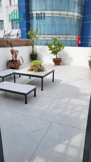Xe hơi đỗ cửa - 4 tầng BTCT - sổ nở hậu tài lộc -chỉ hơn 7 củ tỏi