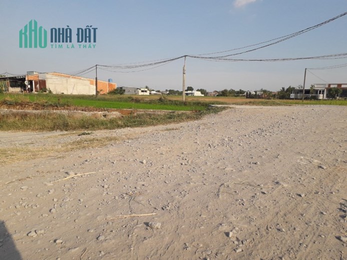 Bán thửa đất mặt tiền đường lớn 20m x 57m tại trung tâm Đức Hoà Long An 2ty1