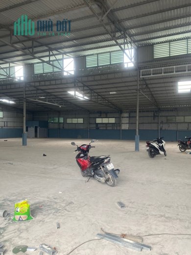 MB Kho xưởng 1600m2 Hà Huy Giáp Quận 12