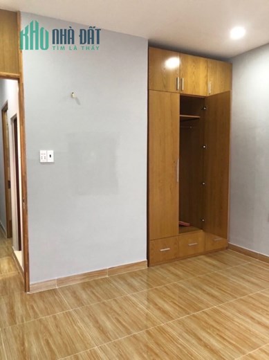 Gấp chủ gộp Bank - gần Sân bay - Hẻm xe hơi - nhà đẹp 40m2 - Ở ngay chỉ 3.6 tỷ