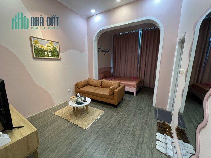 CẦN BÁN NHÀ NGÕ 126 HÀO NAM-DT 89M2 - 7 TẦNG - MT 5.84M- GIÁ 15 TỶ.