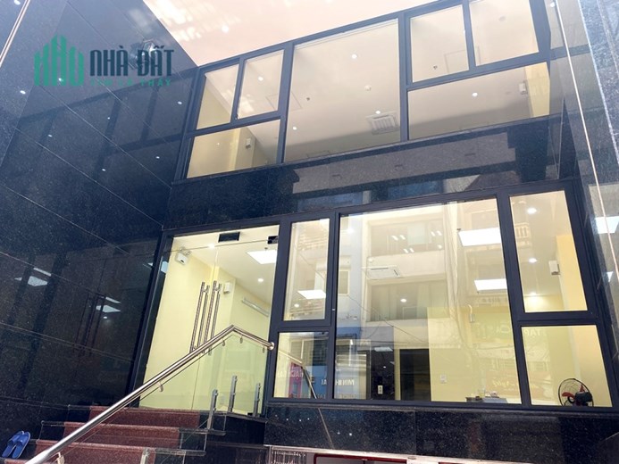 Bán Gấp Tòa Văn Phòng 9 Tầng Mặt Phố Nguyễn Viết Xuân, Hà Đông. Vị Trí Đắc Địa. DT 93m2. Giá 33 TỶ