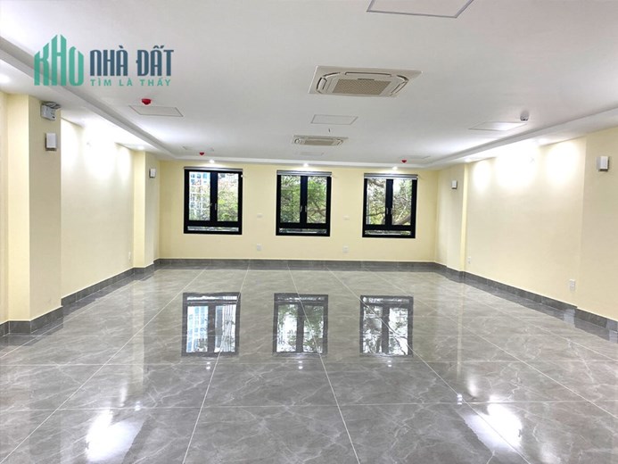 Bán Tòa VP  8 Tầng Phố Trần Thái Tông. DT 145m2. Hiện đang cho thuê 155tr/th. Giá 75 TỶ