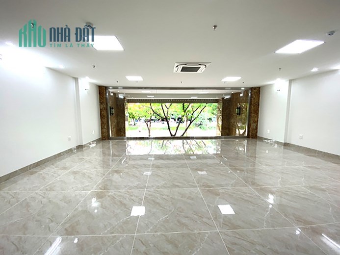 Cho Thuê Tòa Văn Phòng 9 Tầng Xây Mới Mặt Phố Vũ Tông Phan. DT 145m2.Mt 9m. Giá 150tr/th