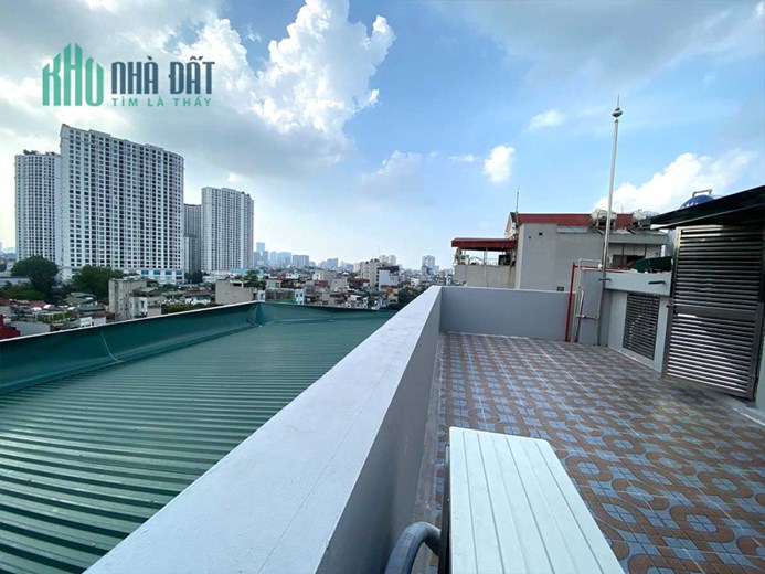 Bán Gấp Tòa Nhà Văn Phòng 9 Tầng Mặt Phố Vũ Tông Phan.DT 241m2, 2 mặt thoáng. Giá 110 TỶ