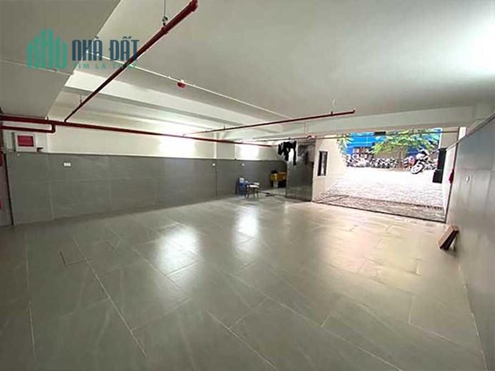 Bán Tòa VP 9 Tầng Mặt Phố Dịch Vọng Hậu. Đang cho thuê 170tr/th. DT 130m2. Giá 75 TỶ