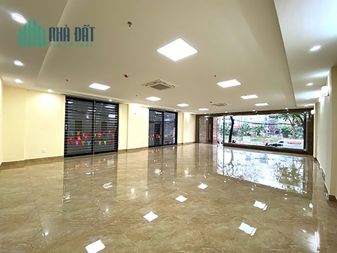 Bán Tòa VP 9 Tầng Mặt Phố Vũ Tông Phan.Đang cho thuê 200tr/th.DT 190m2.Giá 84 TỶ