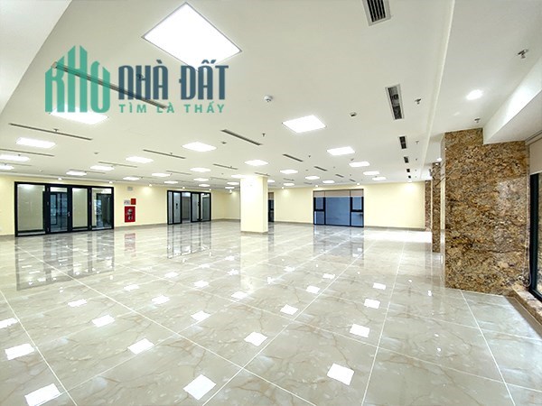 Bán Tòa VP VIP 9 Tầng Mặt Phố Hoàng Ngân. Đang cho thuê 500tr.th. DT 400.5m2.Giá 215 TỶ