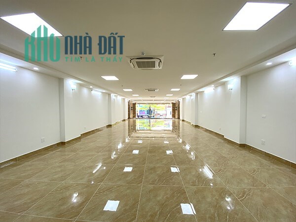 Bán Gấp Tòa VP 9 Tầng Mặt Phố Nguyễn Lương Bằng.Vị Trí Đắc Địa.DT 205m2. Giá 130 TỶ