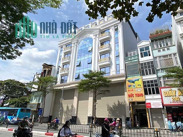 Bán Tòa VP VIP 9 Tầng Mặt Phố Tôn Đức Thăng. Đang cho thuê 1,2 tỷ/tháng. DT 550m2. Giá 450 TỶ